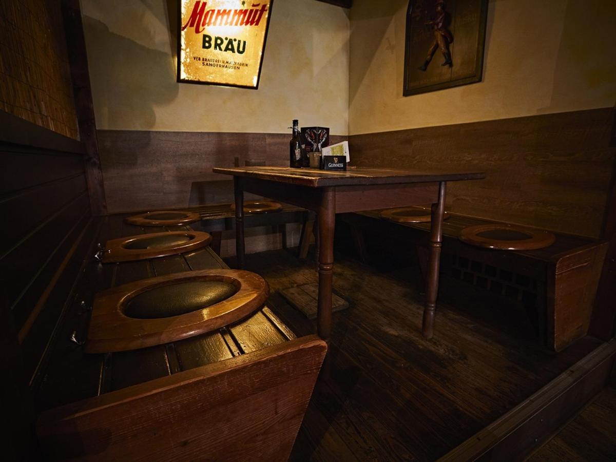Pension Rüssel-Pub Sangerhausen Bagian luar foto